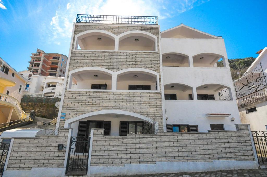 Bologna Apartments Budva Luaran gambar