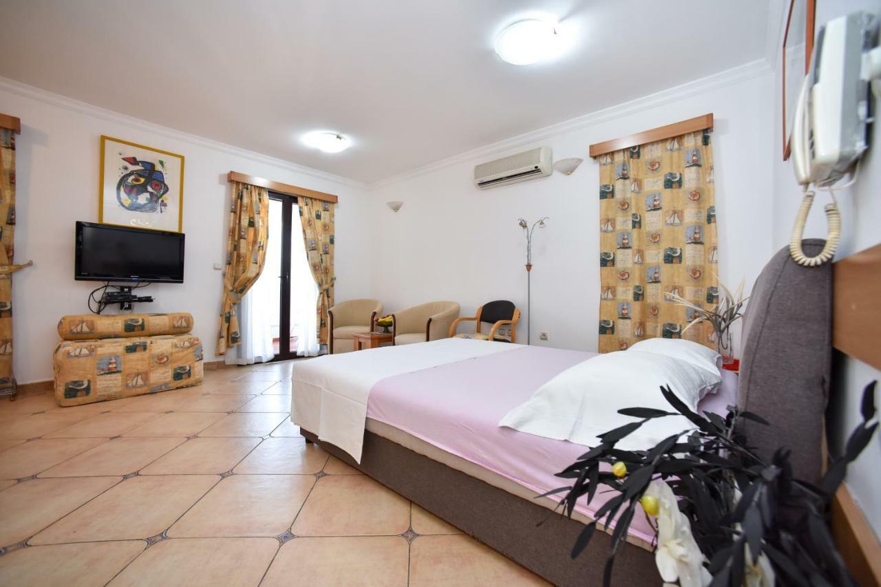 Bologna Apartments Budva Luaran gambar