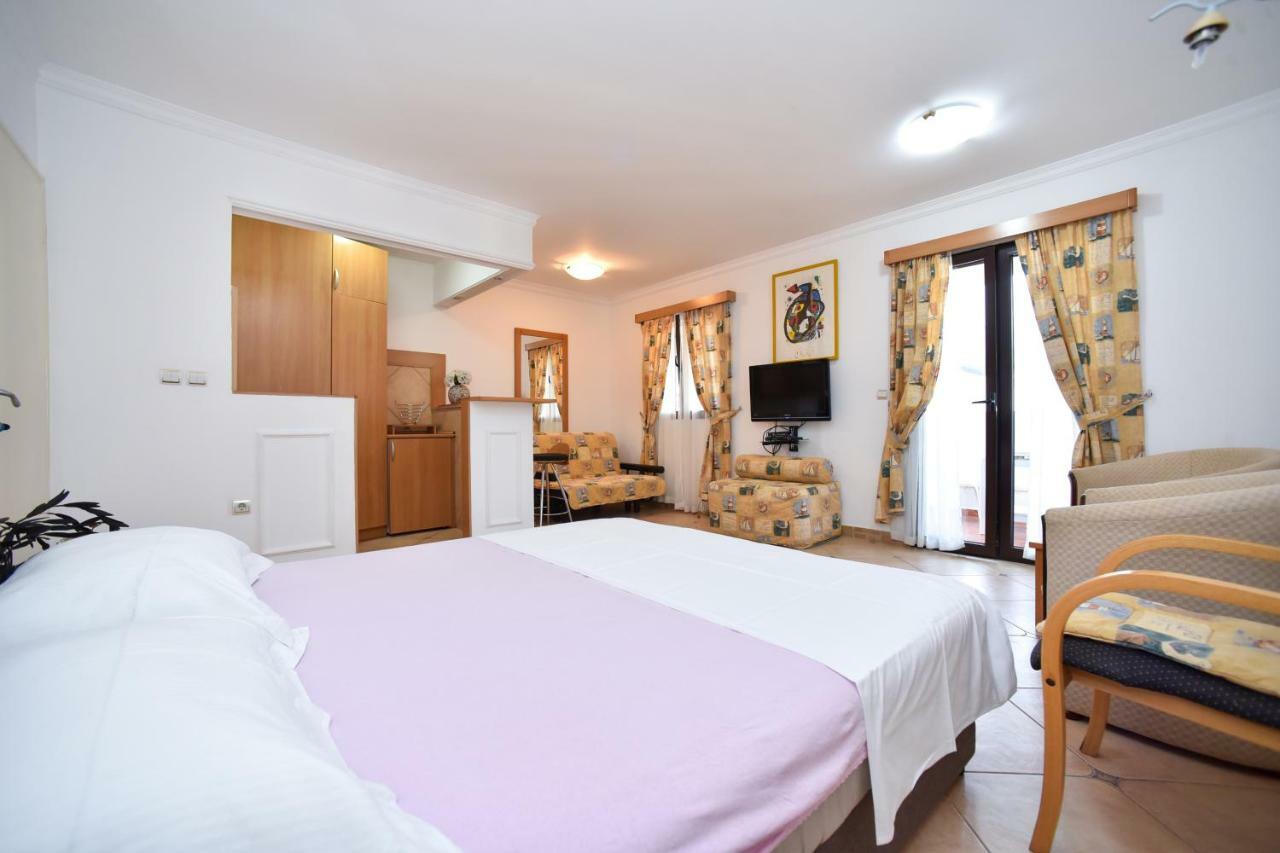 Bologna Apartments Budva Luaran gambar