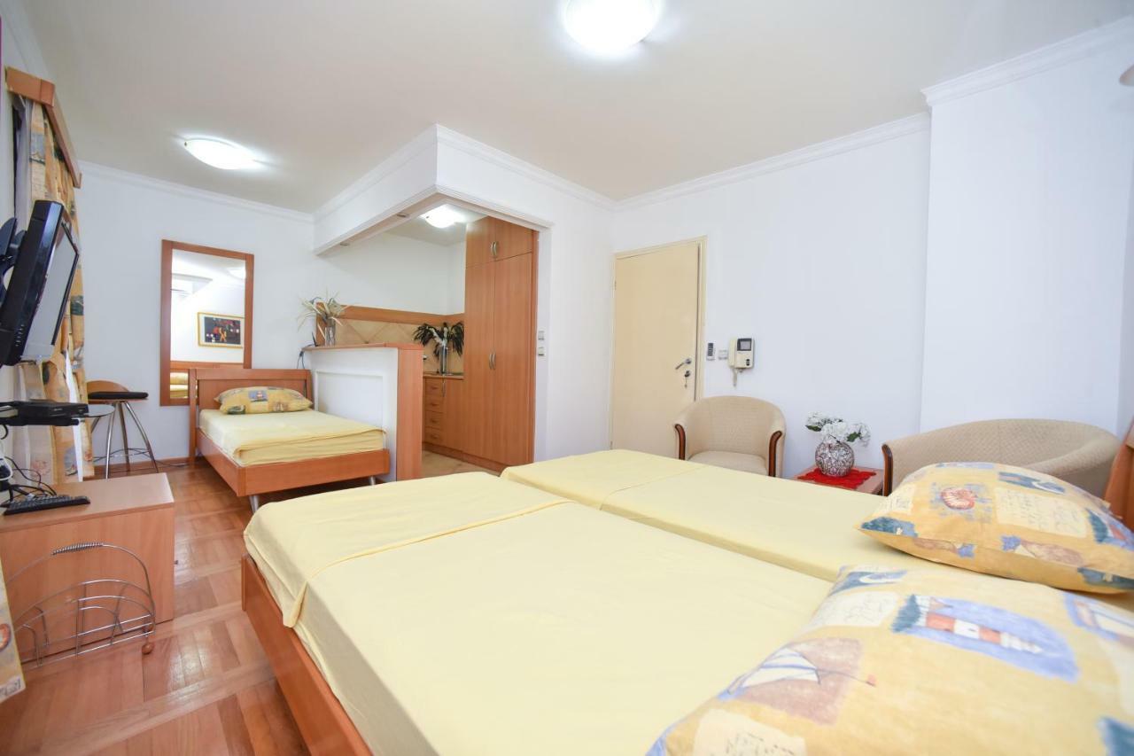 Bologna Apartments Budva Luaran gambar