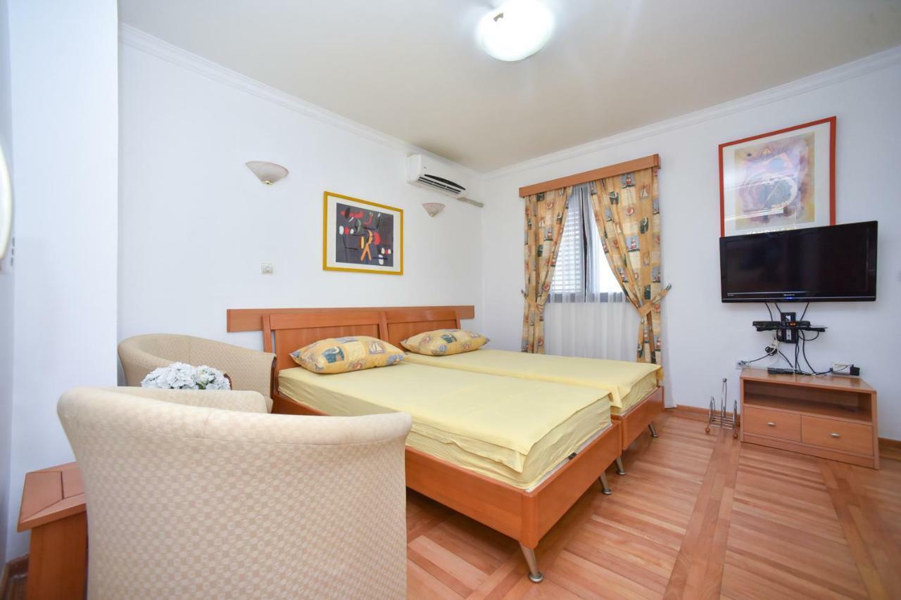 Bologna Apartments Budva Luaran gambar