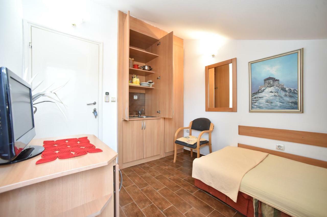 Bologna Apartments Budva Luaran gambar